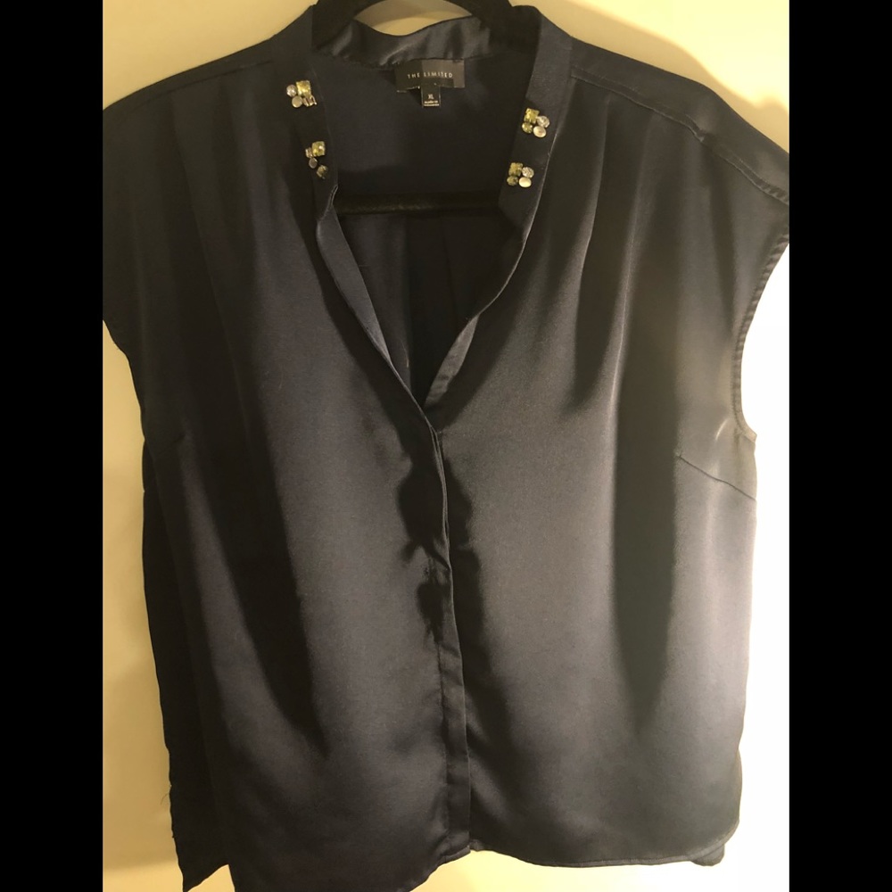 The limited top
